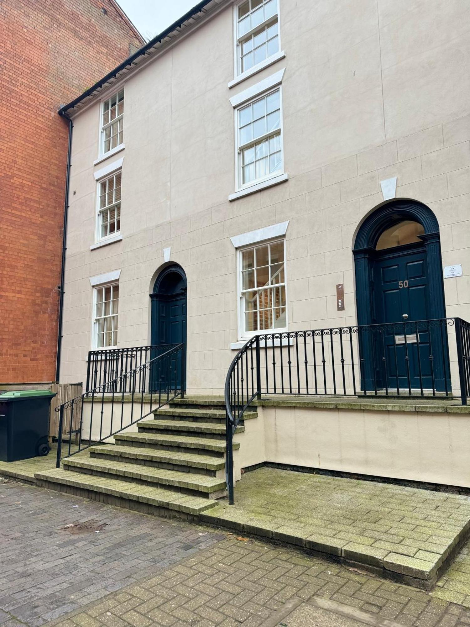Osbourne House Pink 2 Bed, 2 And Half Bath Apartment Birmingham Bagian luar foto